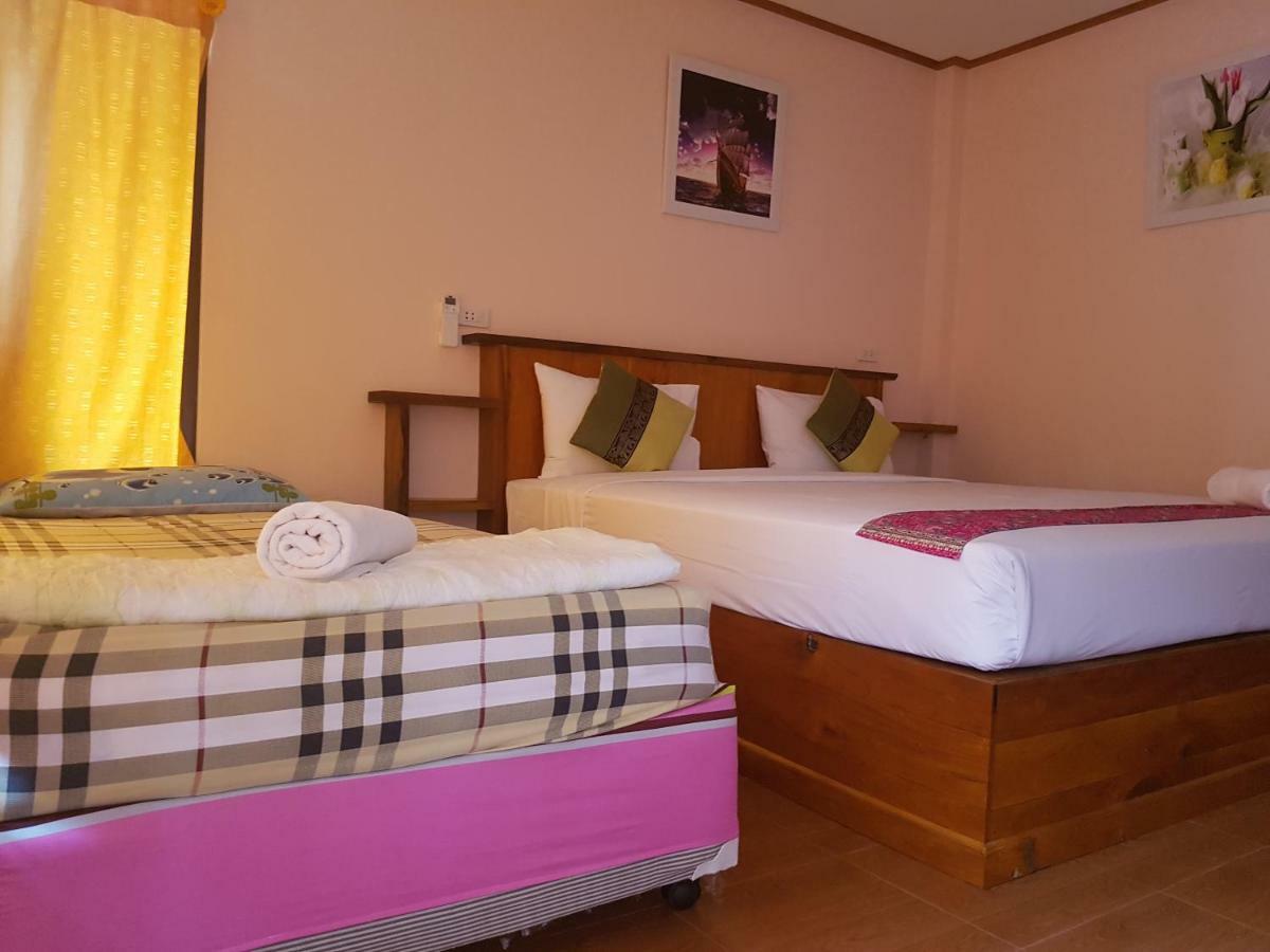 Phuphat Beach Resort Khanom Dış mekan fotoğraf